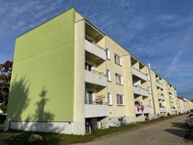 Wohnung zur Miete 300 € 3 Zimmer 60 m² EG frei ab sofort Falkenberger Straße 31c Herzberg Herzberg (Elster) 04916