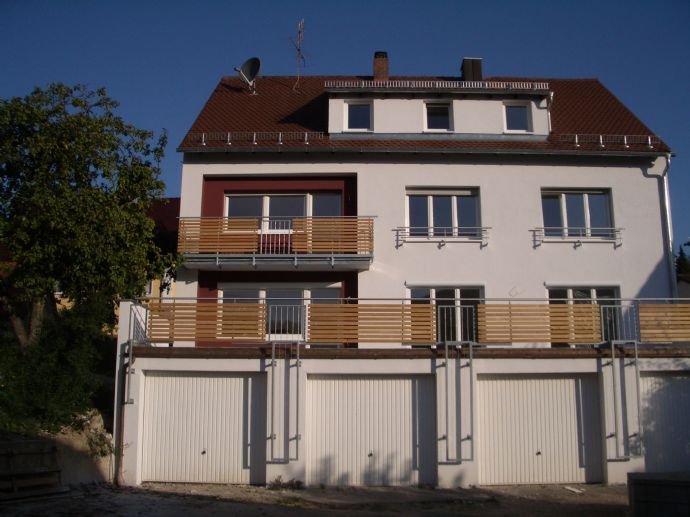 Wohnung zur Miete 780 € 4 Zimmer 95 m²<br/>Wohnfläche 2.<br/>Geschoss 01.10.2024<br/>Verfügbarkeit Simmelsdorf Simmelsdorf 91245