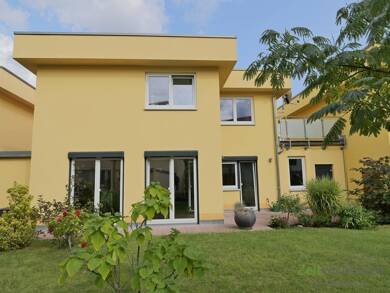 Haus zur Miete Wohnen auf Zeit 1.900 € 3 Zimmer 115 m² frei ab sofort Innenstadt Halle (Saale) 06110
