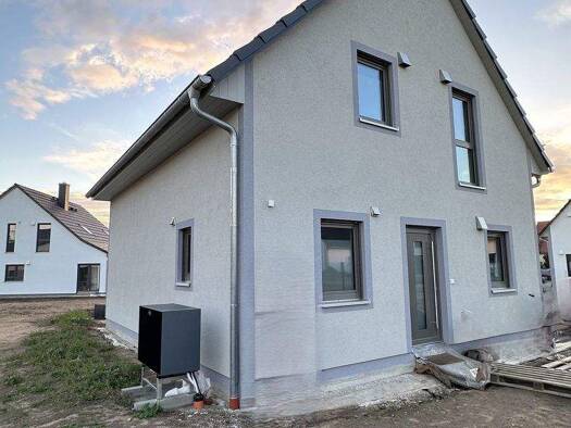 Einfamilienhaus zum Kauf provisionsfrei 540.000 € 4,5 Zimmer 112 m² 1.007 m² Grundstück Weinböhla 01689