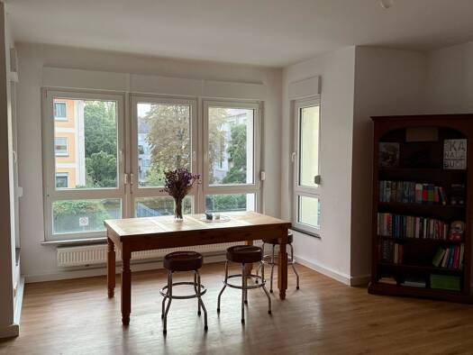Wohnung zur Miete 1.250 € 3 Zimmer 93 m² frei ab 01.10.2025 Wilhelm-Glässing-Straße Darmstadt 64283