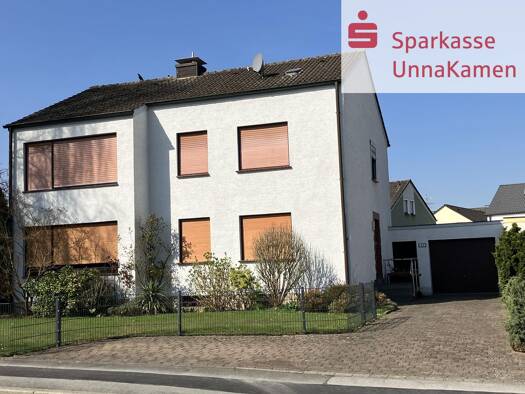 Mehrfamilienhaus zum Kauf 425.000 € 7 Zimmer 152,6 m² 820 m² Grundstück Holzwickede 59439