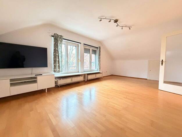 Wohnung zur Miete 690 € 2 Zimmer 58 m² 4. Geschoss frei ab sofort Veilotderstraße 18 Maxfeld Nürnberg 90409
