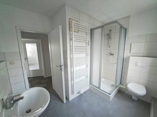 Wohnung zur Miete 402 € 2 Zimmer 57,4 m² 1. Geschoss Holzweg 15 Nordwest Magdeburg 39128