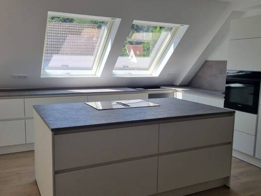 Maisonette zur Miete 1.450 € 2,5 Zimmer 90 m² Geschoss 2/2 frei ab 01.09.2025 Mühlbergstraße Sonnenberg Wiesbaden 65191