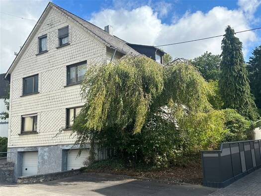 Einfamilienhaus zum Kauf 275.000 € 9 Zimmer 265 m² 857 m² Grundstück frei ab sofort Bad Marienberg 56470