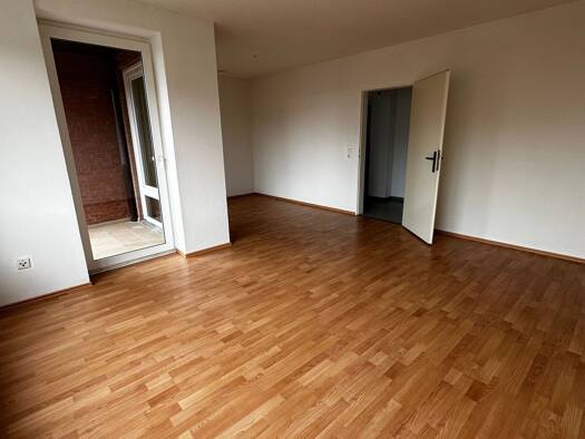 Wohnung zur Miete 900 € 3 Zimmer 73 m² Geschoss 3/4 frei ab sofort Adendorf Adendorf 21365