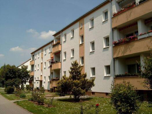 Wohnung zur Miete 400 € 3 Zimmer 63,1 m² 1. Geschoss Moritz-Hill-Straße 74 Weißenfels 06667