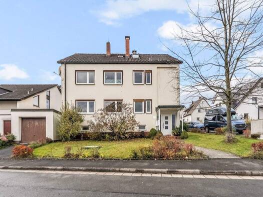 Mehrfamilienhaus zum Kauf 585.000 € 6 Zimmer 152 m² 711 m² Grundstück Roter Hügel Bayreuth 95445