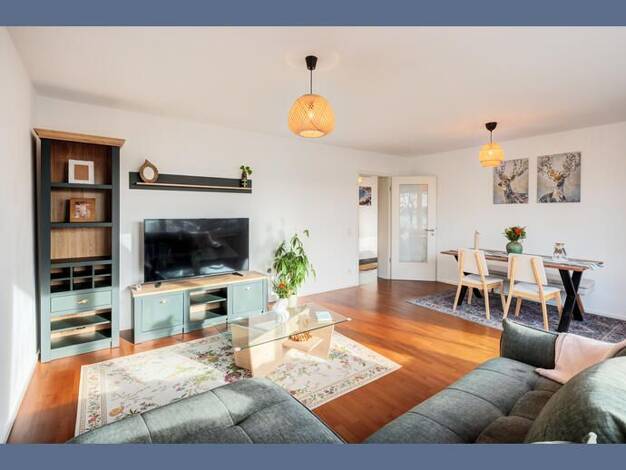 Wohnung zur Miete 1.760 € 3 Zimmer 90 m² frei ab 06.09.2026 Aubing-Lochhausen-Langwied München 81249