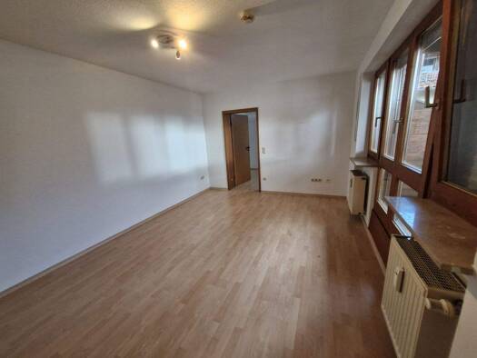 Wohnung zur Miete 320 € 2 Zimmer 32 m² 3 Geschosse frei ab 01.12.2025 Grubweg Passau 94034