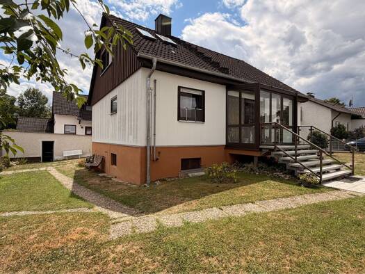 Einfamilienhaus zum Kauf 409.000 € 7 Zimmer 123 m² 684 m² Grundstück frei ab sofort Thalmassing Thalmassing 93107