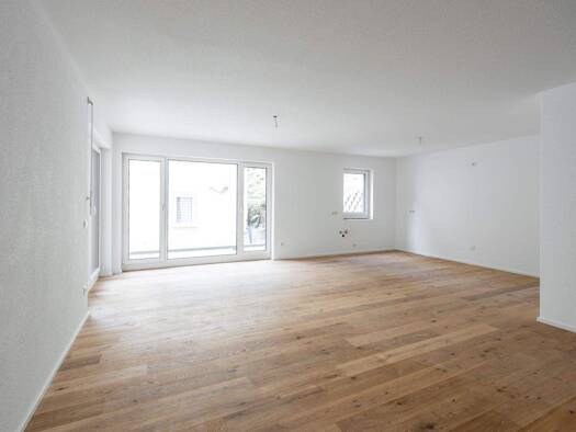 Wohnung zur Miete 1.500 € 4 Zimmer 116,2 m² frei ab sofort Sulzbachstraße 50 Oberndorf Oberndorf am Neckar 78727