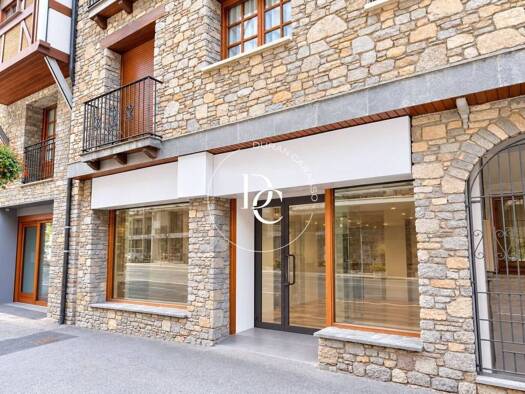 Verkaufsfläche zur Miete 1.800 € 164 m² Verkaufsfläche La Massana AD400