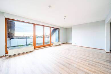 Wohnung zum Kauf 185.000 € 2 Zimmer 60 m² Dachgeschoss, 4. Geschoss Plankstadt 68723