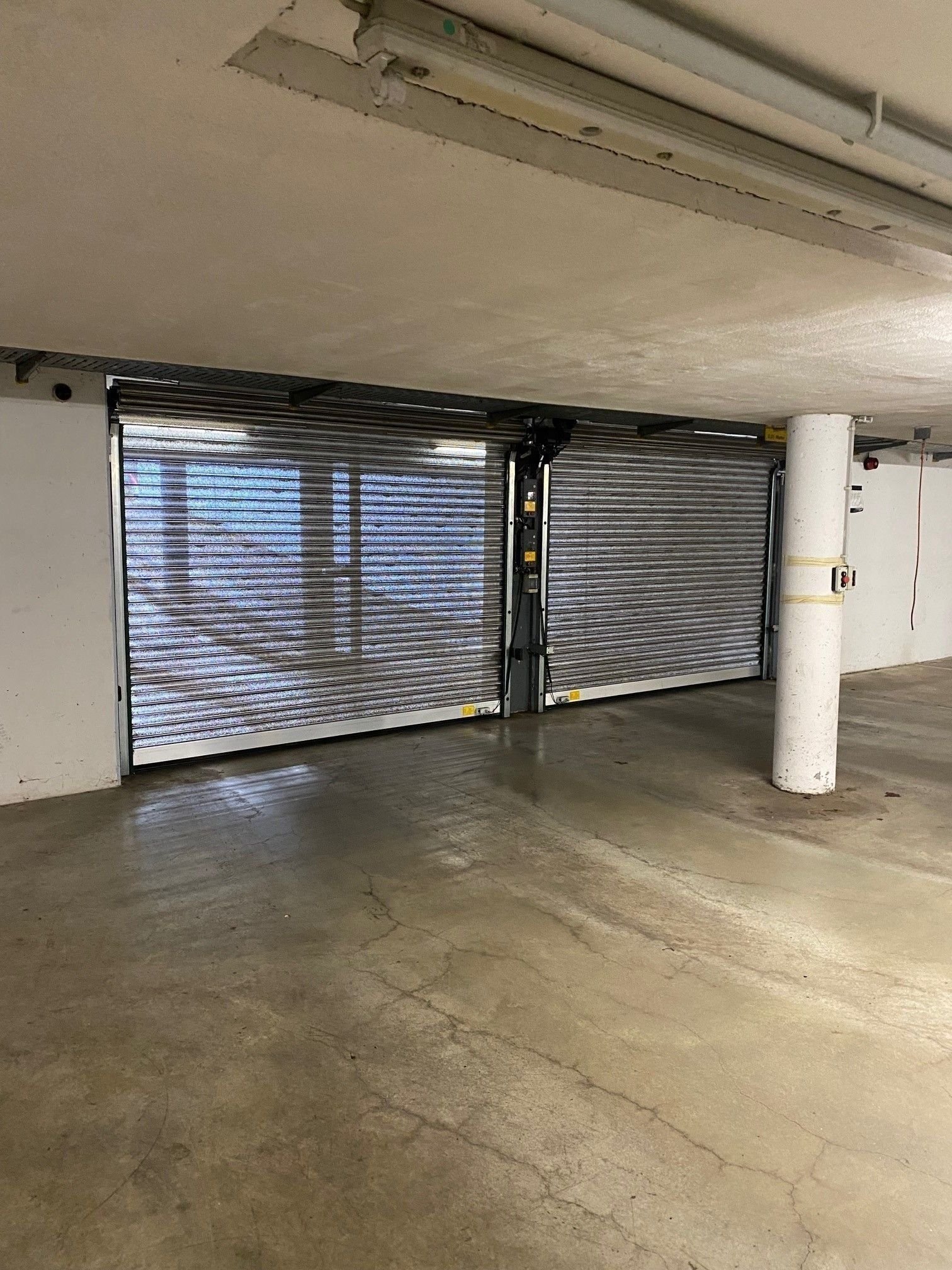 Tiefgaragenstellplatz zur Miete provisionsfrei 65 € Am Krusenick 6 Köpenick Berlin 12555