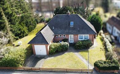 Haus zum Kauf 379.000 € 6 Zimmer 136,1 m² 1.520 m² Grundstück Schulstraße Tungendorf Neumünster 24536