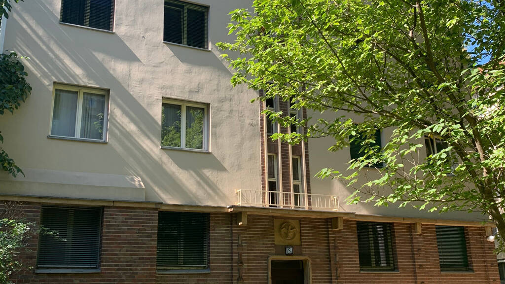 3 - Raum - Wohnung mit Balkon und Dachterrasse im Gartenhaus im Waldstraßenviertel zu verkaufen - Zum Sofortbezug