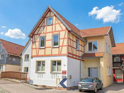 Mehrfamilienhaus zum Kauf provisionsfrei als Kapitalanlage geeignet 159.900 € 5 Zimmer 160 m² 534 m² Grundstück Martinfeld Schimberg 37308