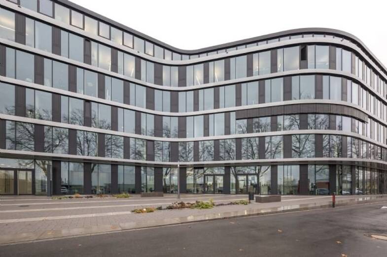 Bürofläche zur Miete 409 € 50 m² Bürofläche teilbar von 8 m² bis 50 m² Theodorstraße 105 Rath Düsseldorf 40472