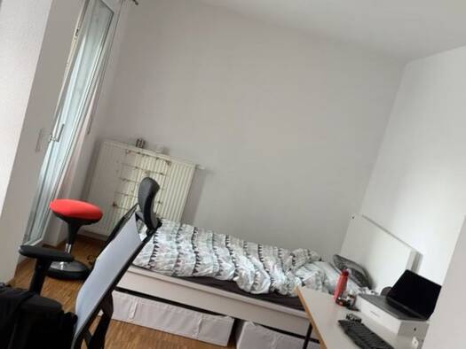 Wohnung zur Miete 595 € 1 Zimmer 29 m² Geschoss 4/4 frei ab sofort Südstadt Karlsruhe 76137
