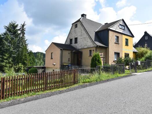 Doppelhaushälfte zum Kauf 65.000 € 3 Zimmer 82,6 m² 760 m² Grundstück Kemtau Burkhardtsdorf 09235
