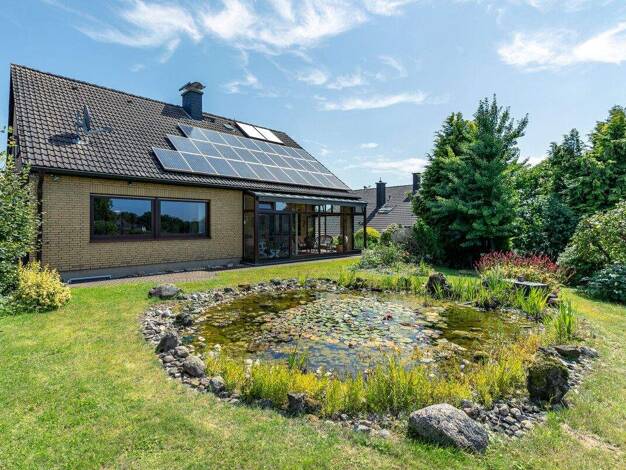 Bungalow zum Kauf 479.000 € 3 Zimmer 139 m² 672 m² Grundstück Rippert Neunkirchen-Seelscheid 53819