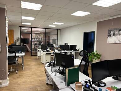 Büro-/Praxisfläche zur Miete provisionsfrei 1.610 € 4 Zimmer 140 m² Bürofläche Bargteheide 22941