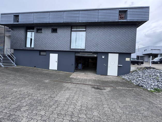 Lagerhalle zur Miete provisionsfrei 1.600 € 380 m² Lagerfläche Humboldtstraße, 9-11 Oberheister Neunkirchen-Seelscheid 53819