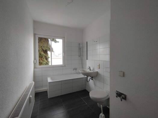 Wohnung zur Miete 294 € 2 Zimmer 50,7 m² EG frei ab 01.03.2026 Oststraße 26 Kitzscher 04567