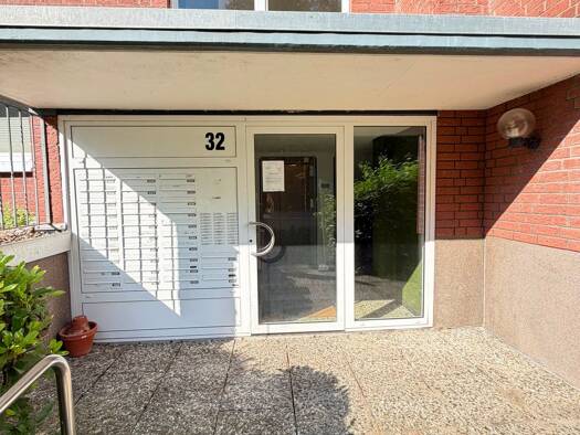 Wohnung zum Kauf 250.000 € 3 Zimmer 78,5 m² 5. Geschoss Ahrensburg 22926