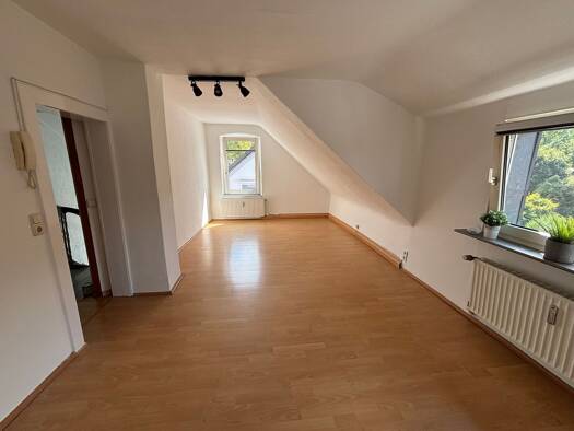 Wohnung zur Miete 360 € 1,5 Zimmer 36 m² Geschoss 2/3 frei ab sofort Weitmar Südwest 44795