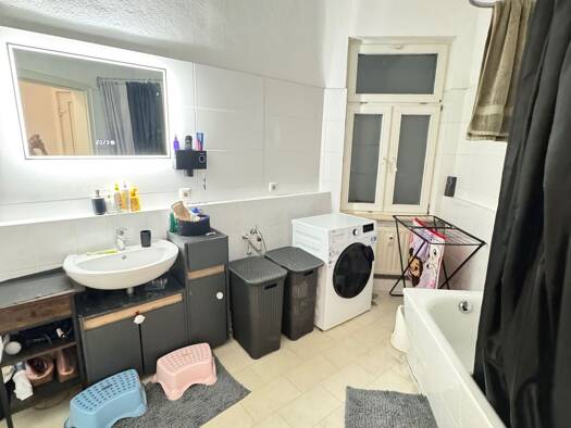 Wohnung zur Miete 650 € 2 Zimmer 98 m² Geschoss 2/4 frei ab 01.11.2026 Arnstadt Arnstadt 99310