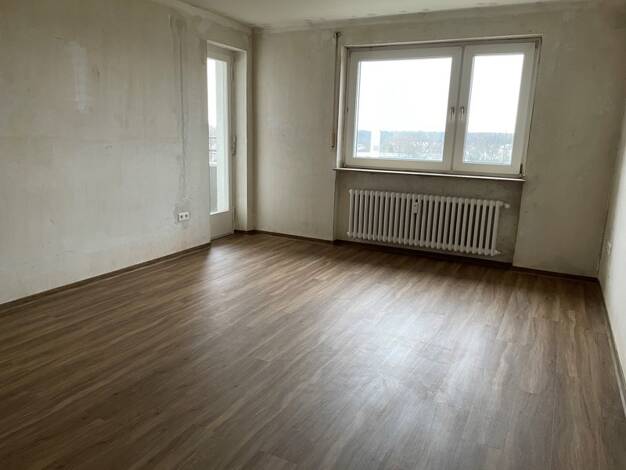 Wohnung zur Miete 679 € 2 Zimmer 66,9 m² 7. Geschoss frei ab 15.07.2025 Berliner Allee 1 Langen 6 Langen 63225