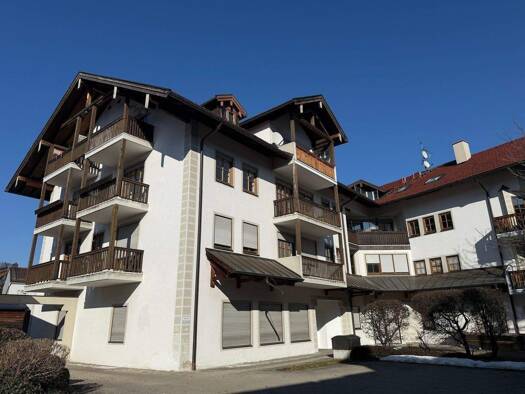Wohnung zum Kauf 380.000 € 2 Zimmer 82 m² 2. Geschoss frei ab sofort Kiefersfelden Kiefersfelden 83088