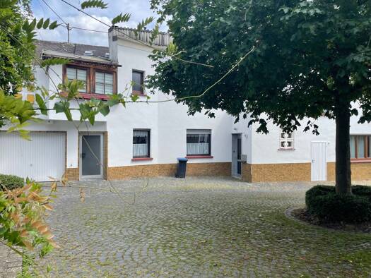 Einfamilienhaus zur Miete 1.400 € 4 Zimmer 190 m² frei ab sofort Polch 56751