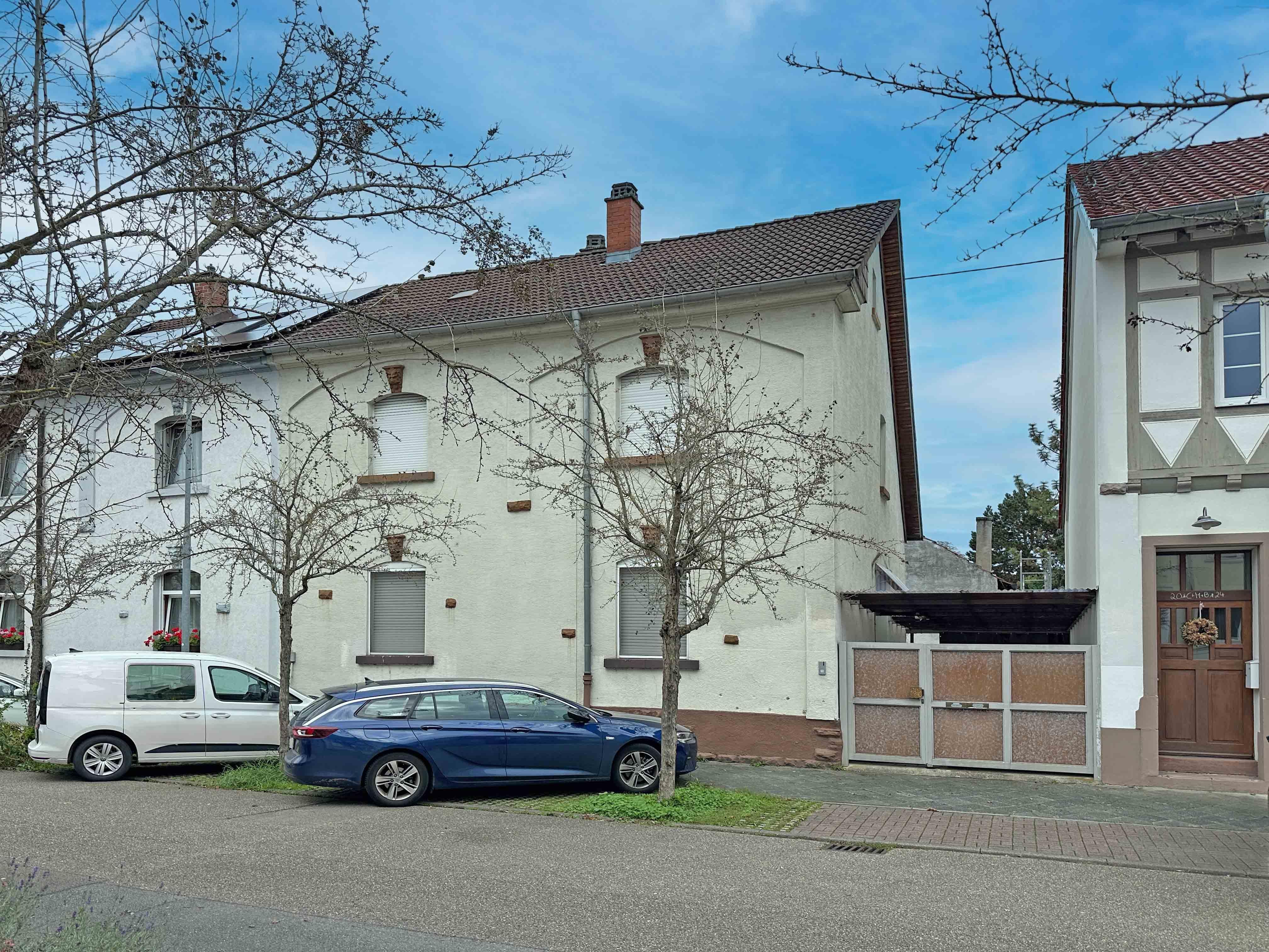 Mehrfamilienhaus zum Kauf 375.000 € 5 Zimmer 122 m²<br/>Wohnfläche 183 m²<br/>Grundstück Schälzig Schwetzingen 68723