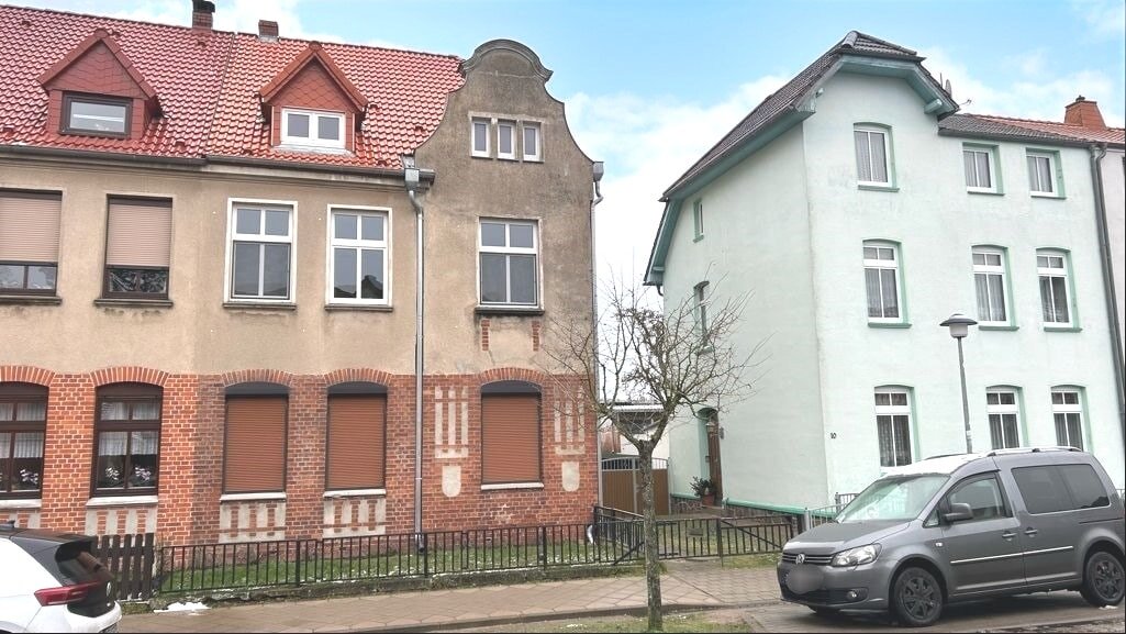 Doppelhaushälfte zum Kauf 85.000 € 7 Zimmer 109 m²<br/>Wohnfläche 468 m²<br/>Grundstück Krakow Krakow am See 18292