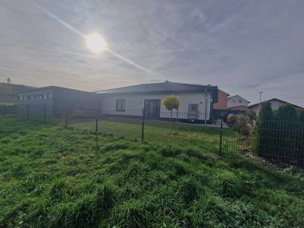 Bungalow zum Kauf 575.000 € 5 Zimmer 146 m² 722 m² Grundstück Trogen 95183