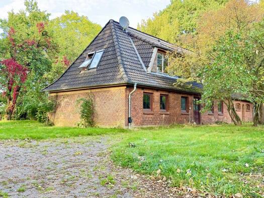 Einfamilienhaus zum Kauf 225.000 € 7 Zimmer 178,7 m² 2.392 m² Grundstück Ellerdorf 24589