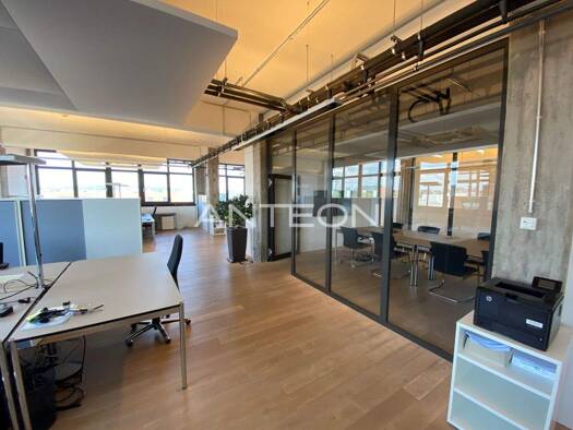 Bürofläche zur Miete 22 € 260,3 m² Bürofläche teilbar ab 260,3 m² Erkrather Straße 216-234 Flingern Süd Düsseldorf 40233