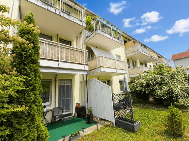 Wohnung zum Kauf 990.000 € 18 Zimmer 448,7 m² Holzhausen Südost 04288