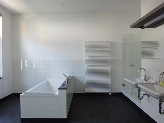 Wohnung zur Miete 1.900 € 4 Zimmer 190 m² Geschoss -2/3 frei ab 30.06.2026 Altstadt Erfurt 99084