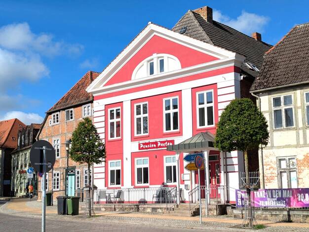 Hotel zum Kauf provisionsfrei 399.500 € 21 Zimmer 634 m² Gastrofläche 448 m² Grundstück Schönberg Schönberg 23923