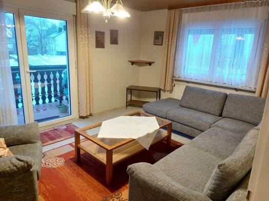 Haus zum Kauf 195.000 € 6 Zimmer 136,4 m² 657 m² Grundstück frei ab sofort Pfullendorf 88630