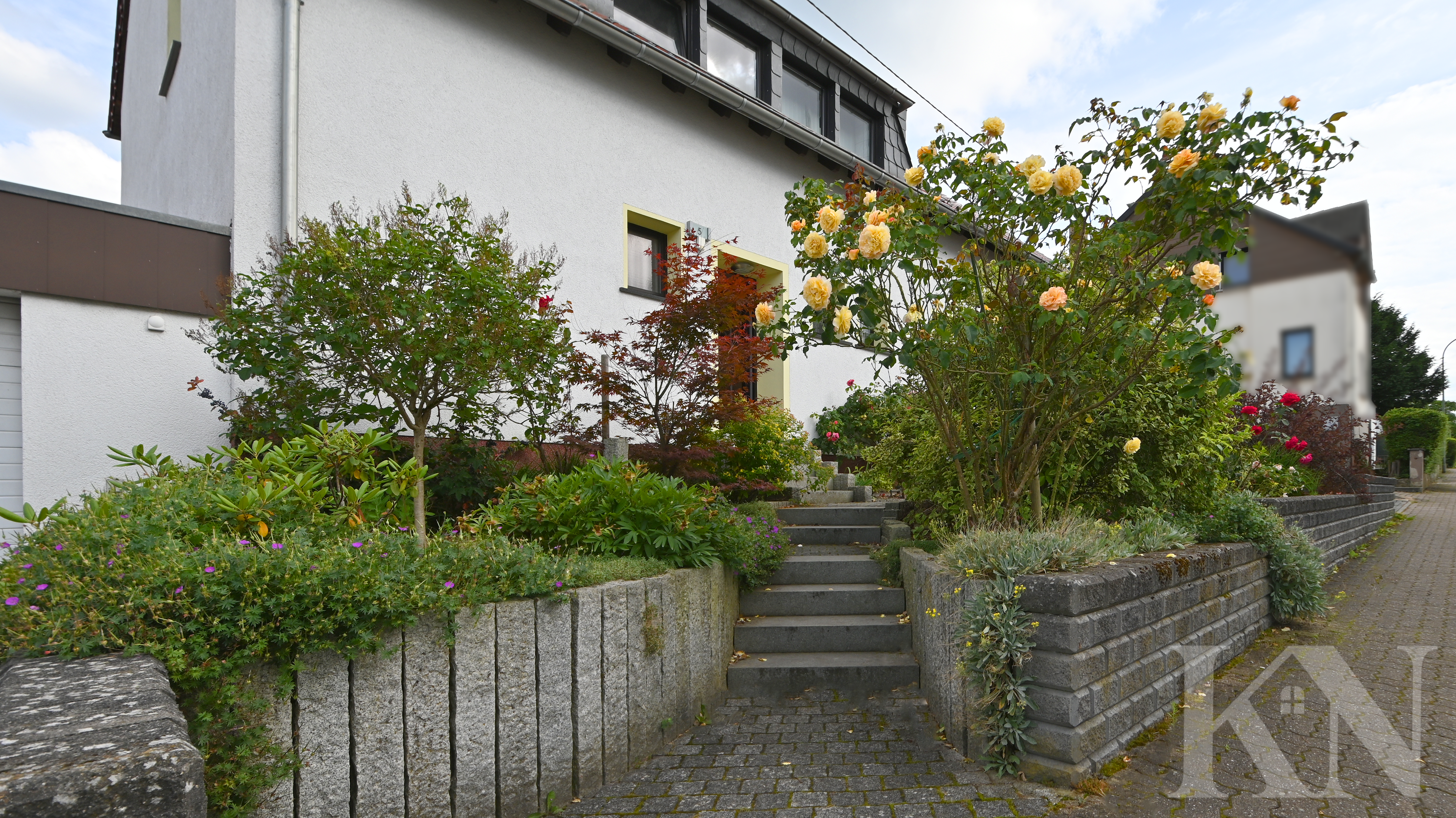 Mehrfamilienhaus zum Kauf 449.000 € 7 Zimmer 240,3 m²<br/>Wohnfläche 726 m²<br/>Grundstück Schaffhausen Wadgassen 66787