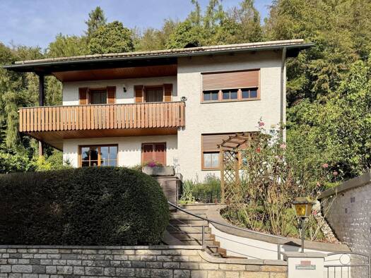 Einfamilienhaus zum Kauf 450.000 € 5 Zimmer 125 m² 1.155 m² Grundstück frei ab sofort Kelheim Kelheim 93309