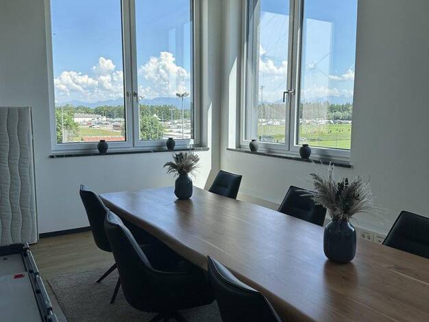 Bürofläche zur Miete provisionsfrei 1.950 € 174 m² Bürofläche Carl-von-Ossietzky-Str. 7 Mietraching Bad Aibling 83043