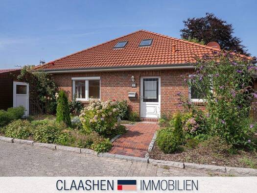 Doppelhaushälfte zur Miete 795 € 3 Zimmer 85 m² 1 m² Grundstück Hage 26524