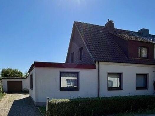 Einfamilienhaus zum Kauf 158.000 € 6 Zimmer 107,5 m² 673 m² Grundstück Elsfleth Elsfleth 26931